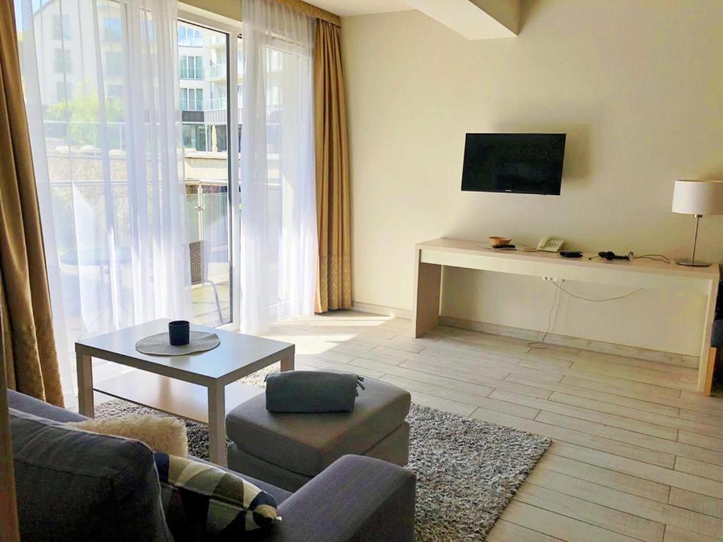 Atrakcyjny Apartament Czarna Gora Stronie Slaskie Exterior photo